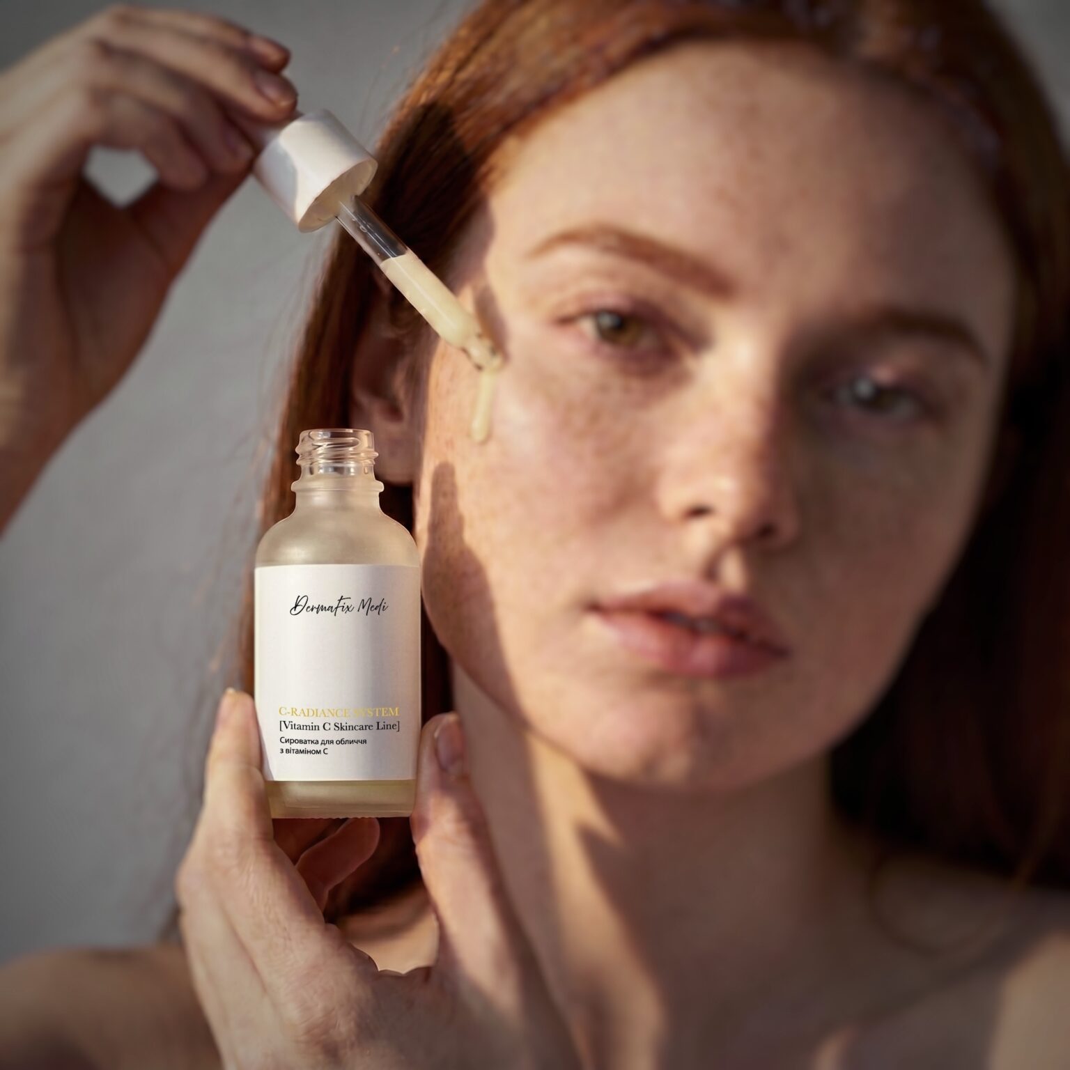 Сироватка для обличчя з вітаміном C DermaFix Medi С-Radiance Line, 30 мл