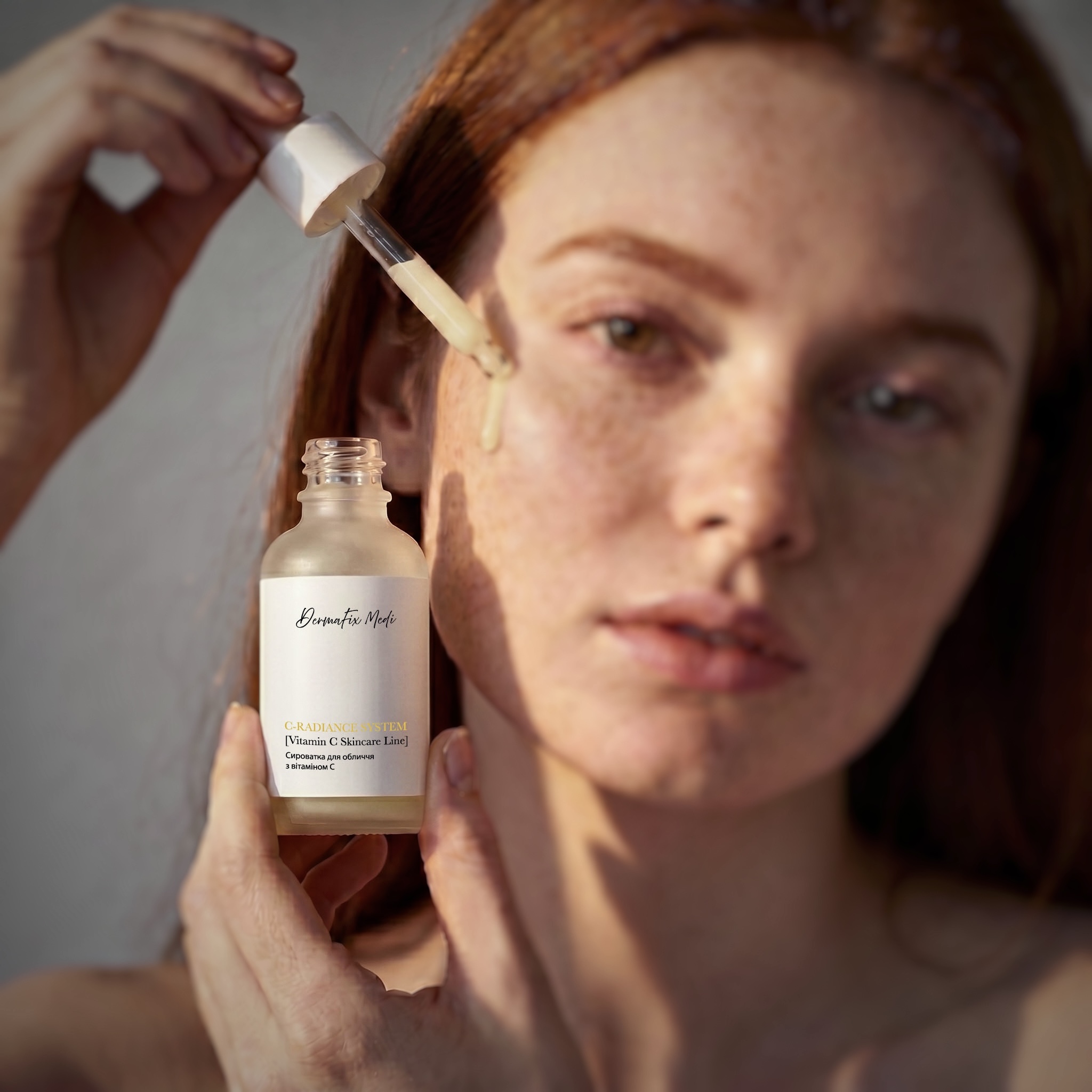 Сироватка для обличчя з вітаміном C DermaFix Medi С-Radiance Line, 30 мл